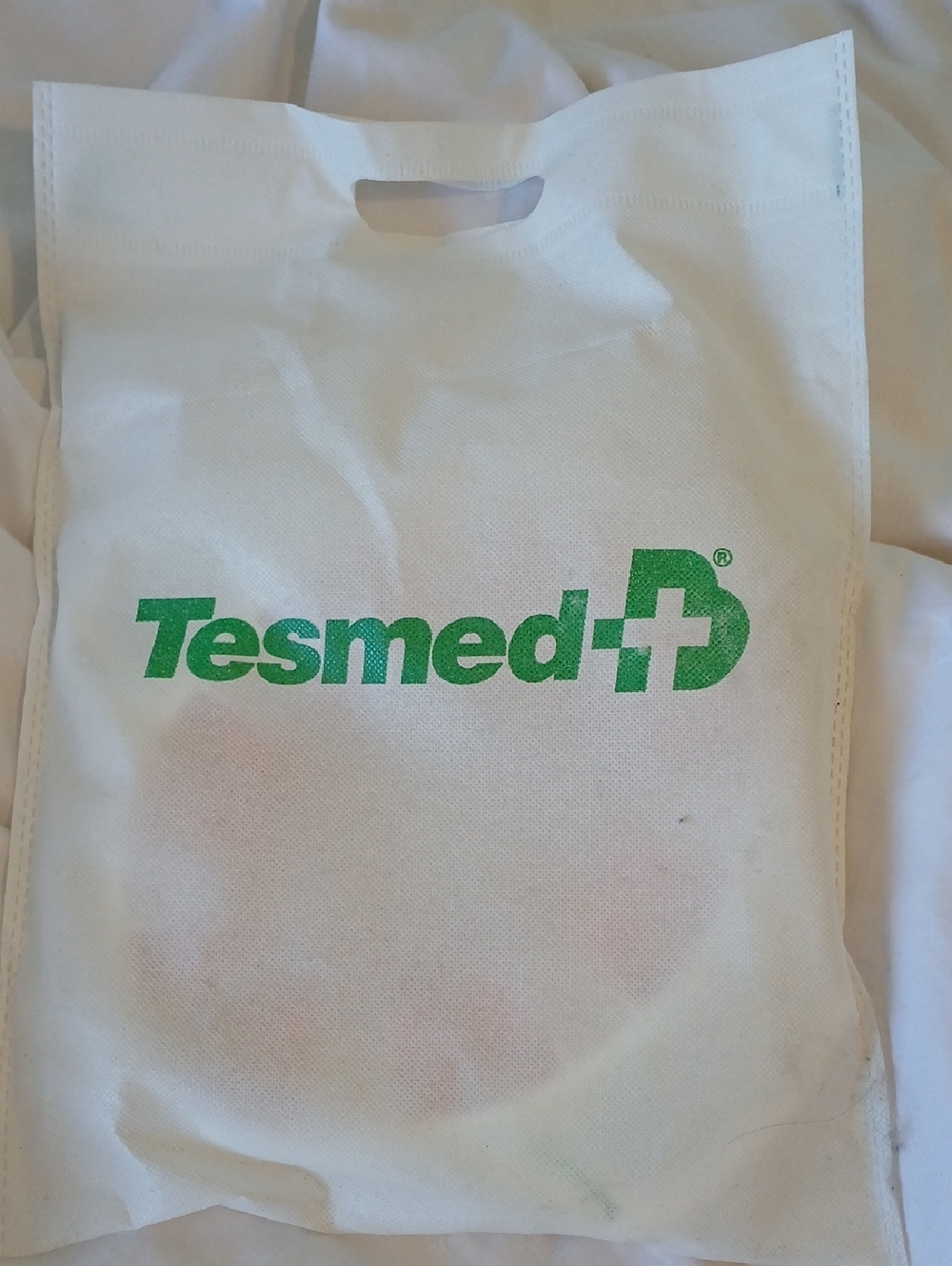 Tesmed Cellulite Massager BNWT White Tote Bag with Green Logo